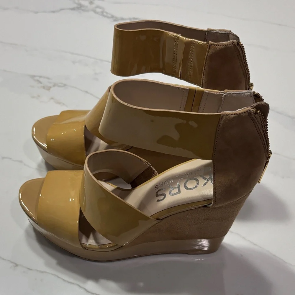 KORS Michael Kors strappy wedge